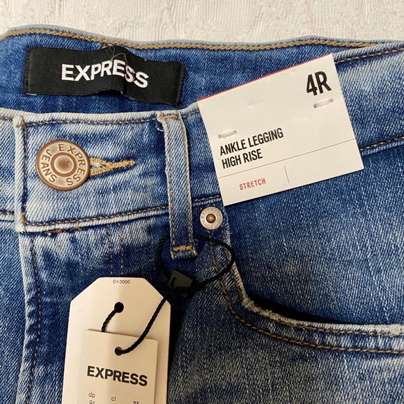 Ladies Jeans - Picture 4 of 5